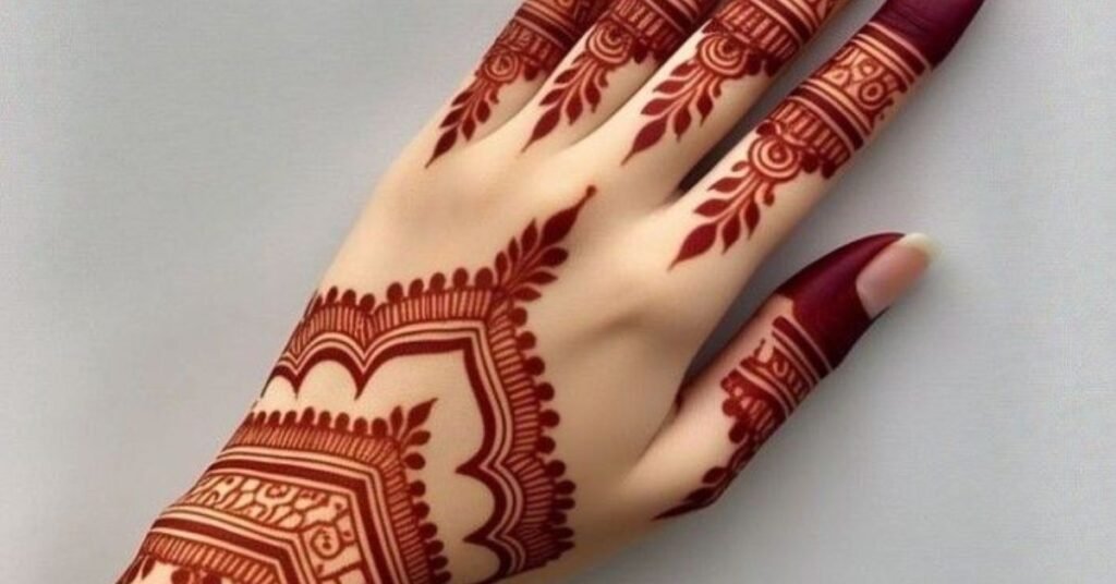 Stylish Back Hand Mehndi Design