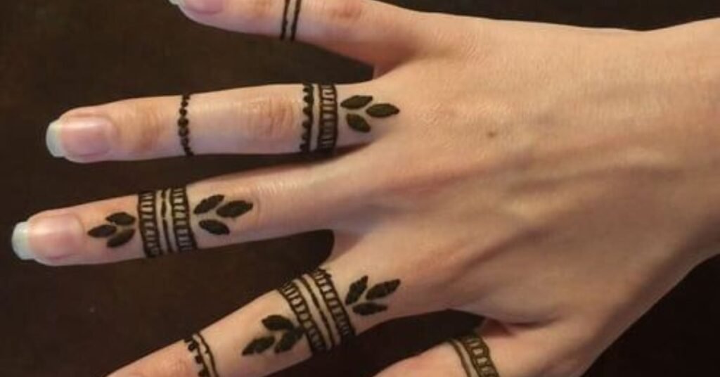 Mehndi Design for Simple Fingers