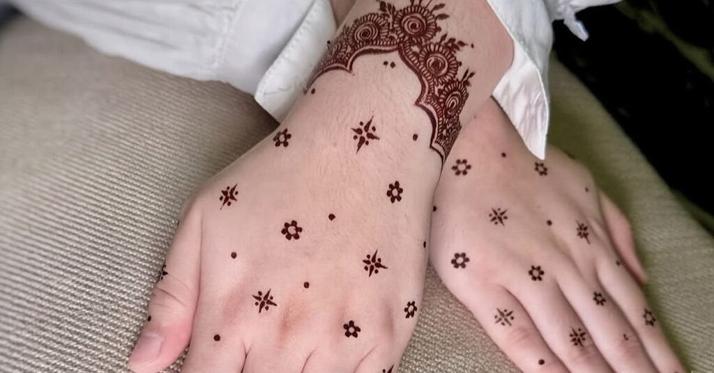 Mehndi Design for College Girls