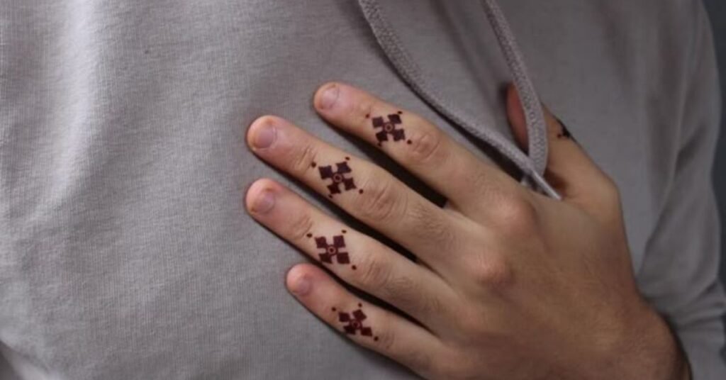 Mehndi Tattoo Design for Boys