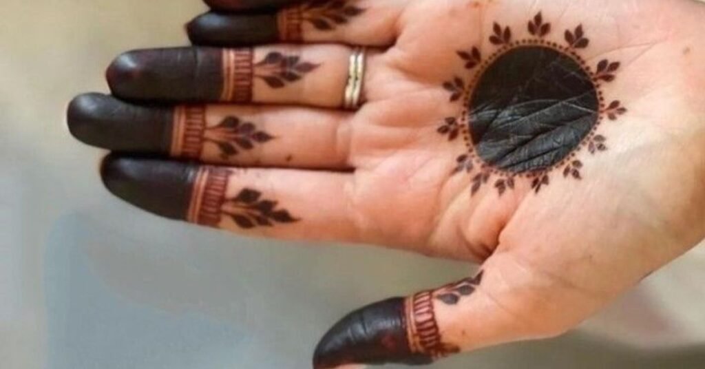 Front Hand Mehndi Design for Girls Simple
