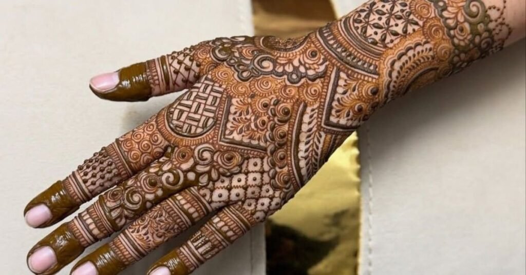 Stylish Mehndi Design Full Hand