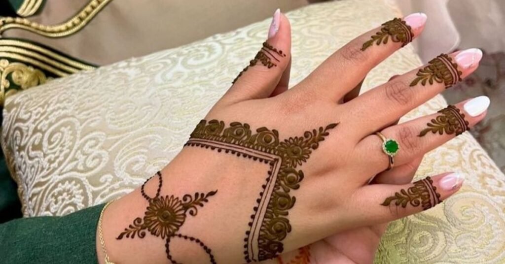 Easy Arabic Mehndi Design Back Hand